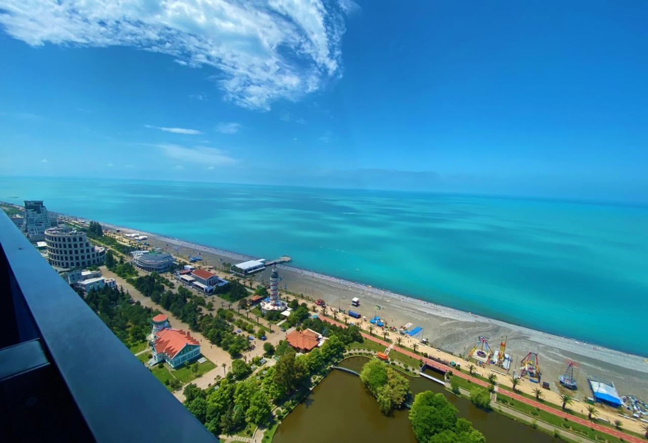 Orbi City Twins Tower Batumi Exteriér fotografie